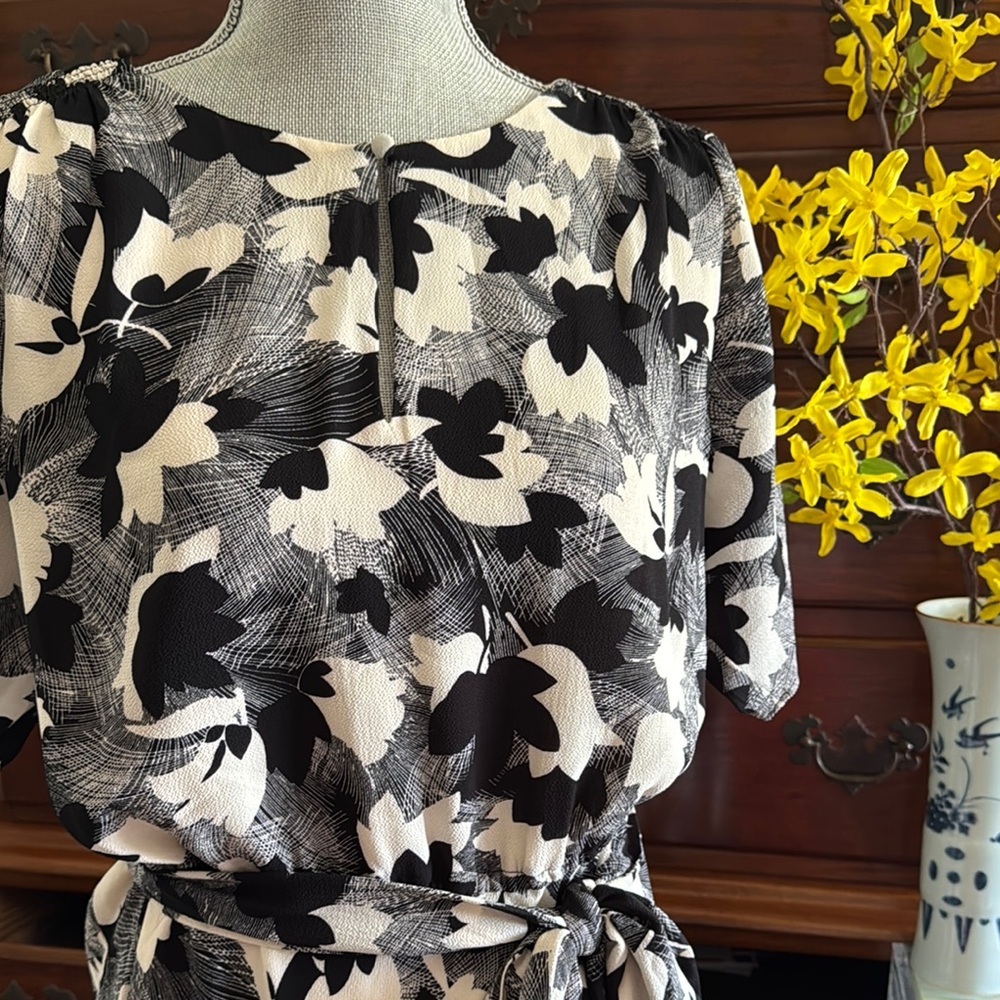 Lauren Ralph Lauren Black and White Floral Dress Size 12